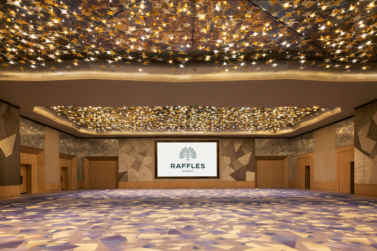 Tina Gassert Raffles Reuniones en el Zorlu Center de Raffles Istanbul | Raffles Hotels & Resorts